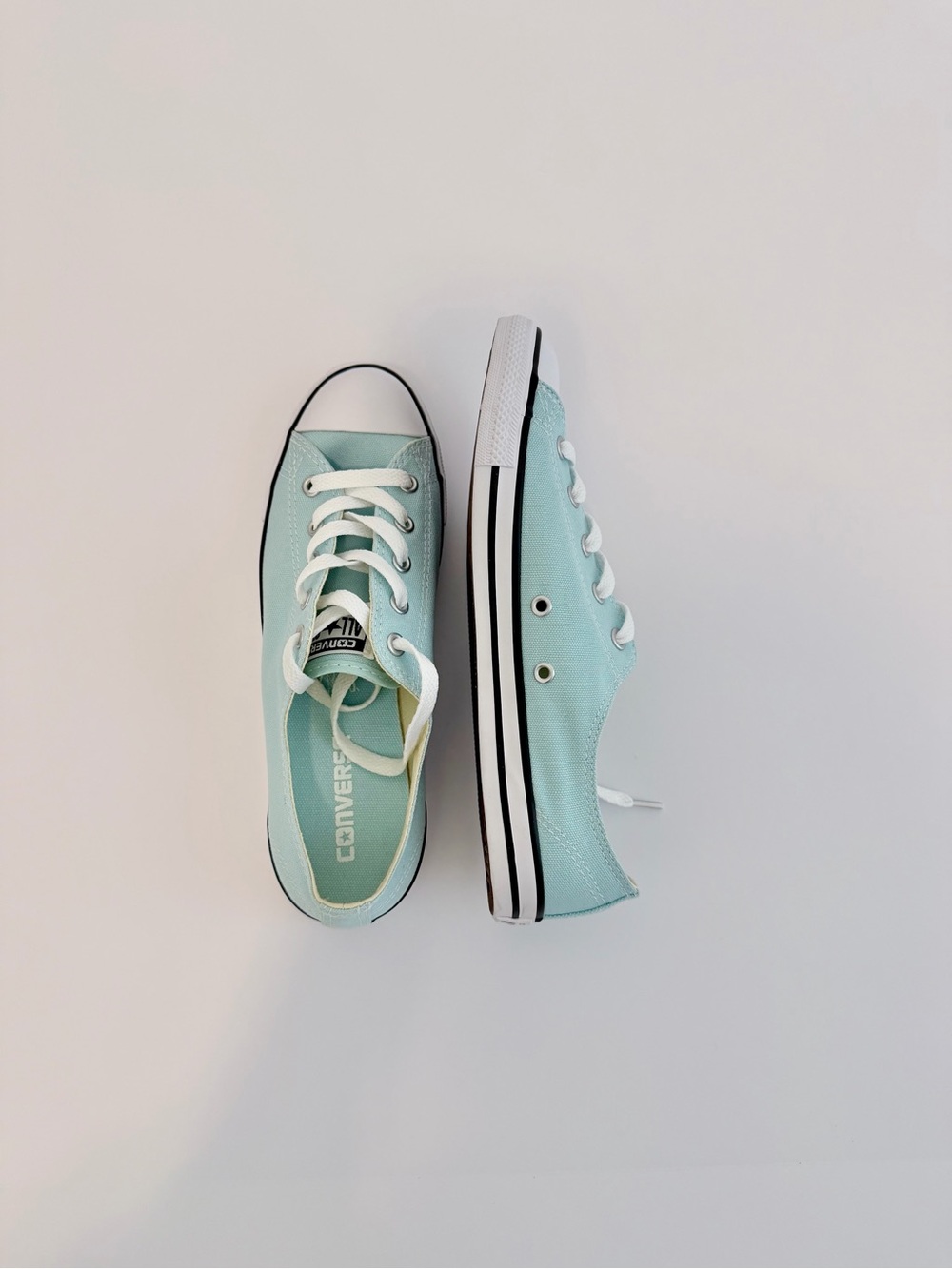 Women’s Converse All Star Dainty Ox Low Top Sneakers Motel Pool Blue Size 7.5